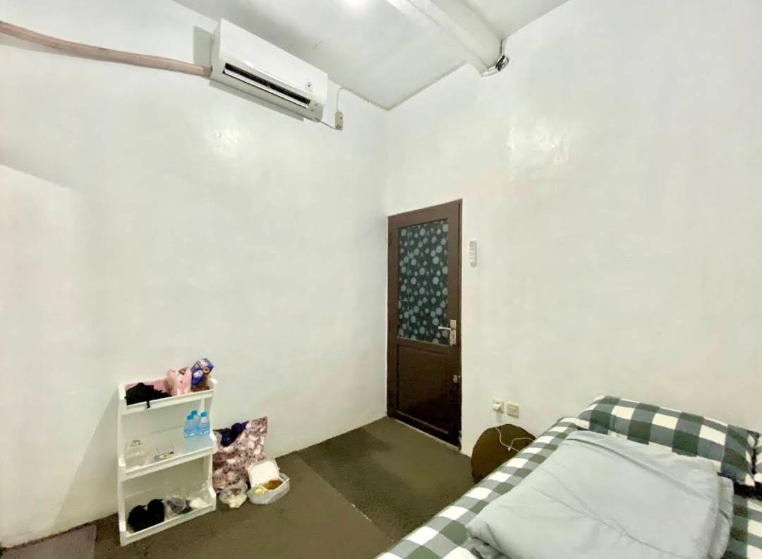 Penginapan Violet Doorz Syariah Banjarbaru Екстер'єр фото